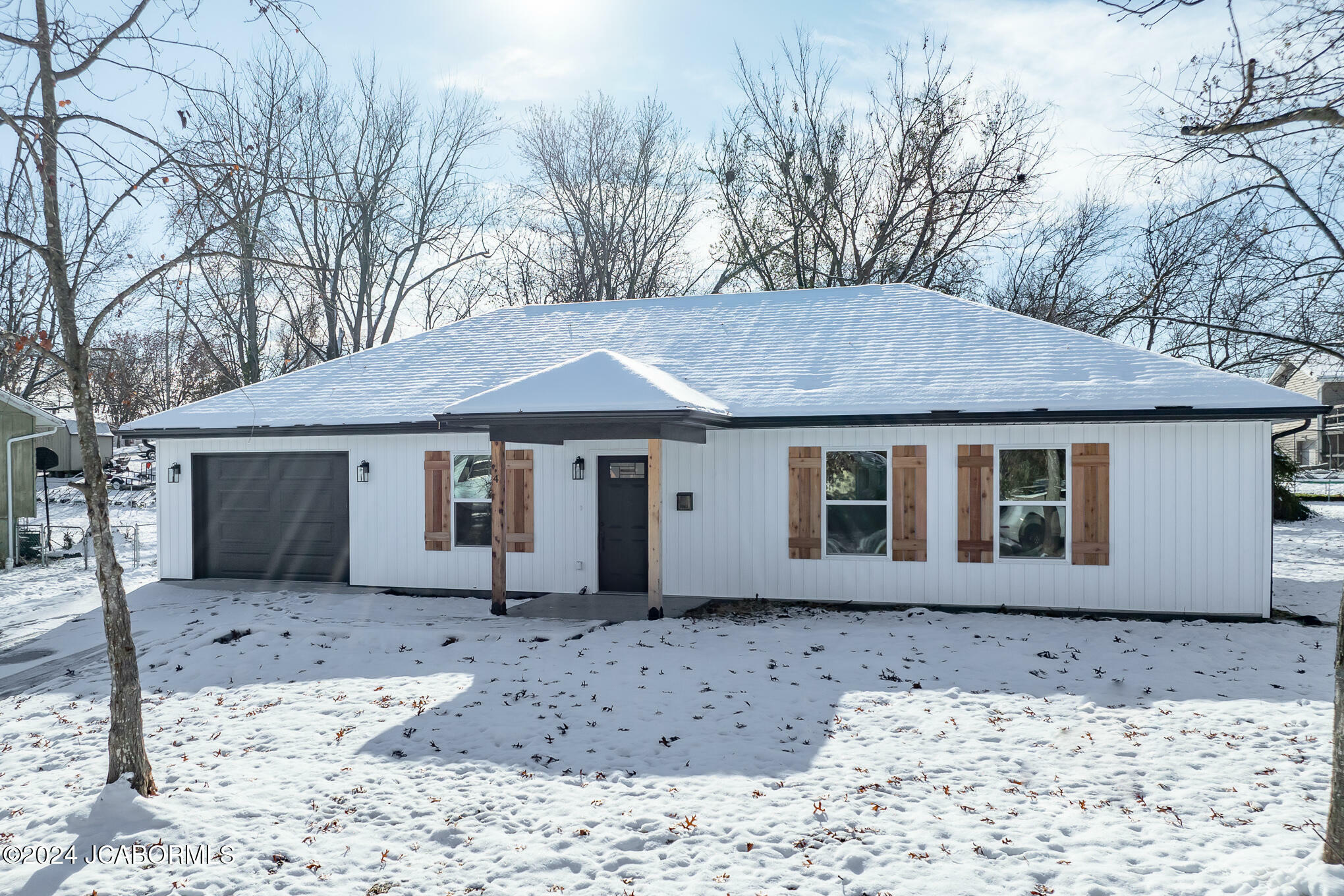 Property Photo:  4 Locust Lane  MO 65251 