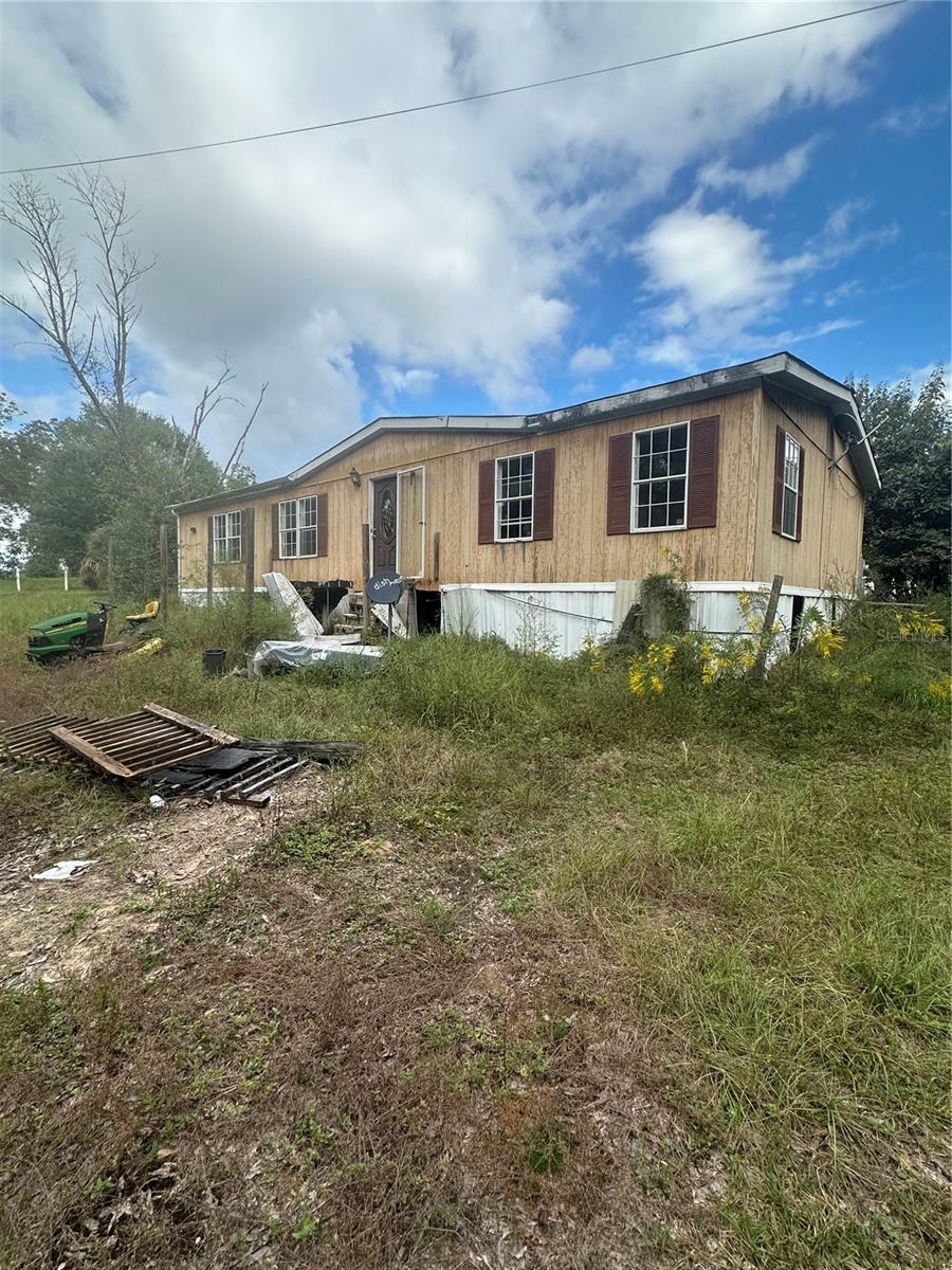 Property Photo:  6850 Bratt Road  FL 32535 