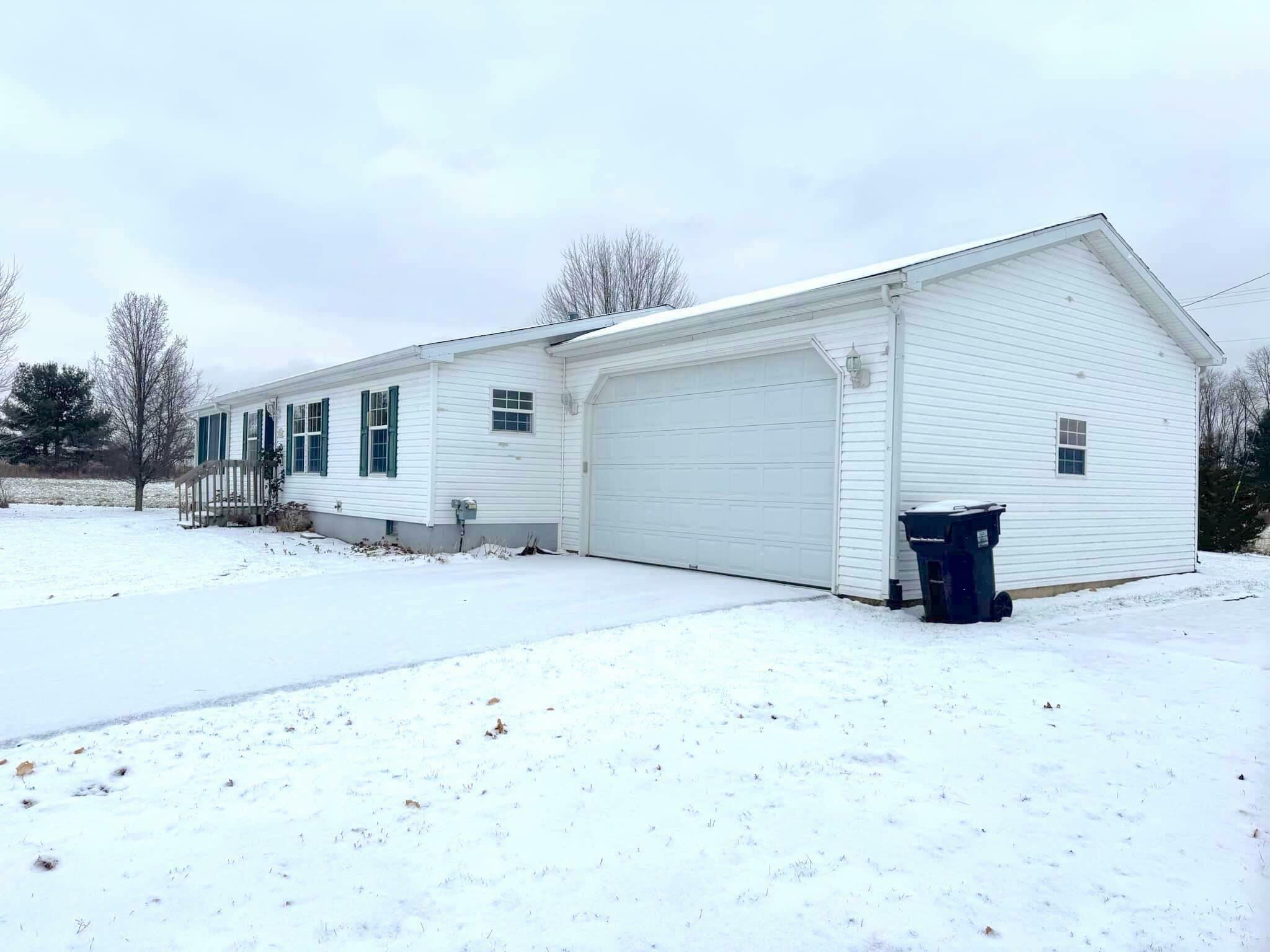 Property Photo:  11703 Sharon Valley Rd. Road  MI 49230 