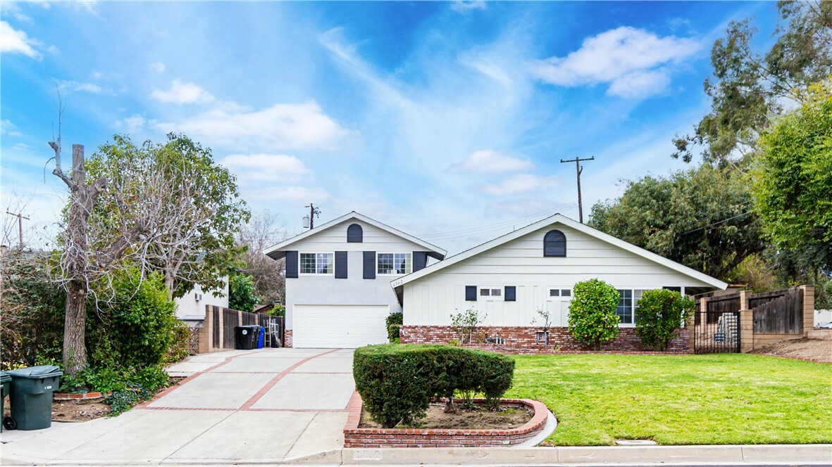 Property Photo:  6562 Pear Avenue  CA 91739 