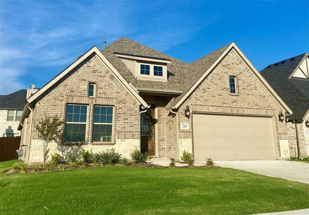 Property Photo: 265 Devonshire Drive TX 75401