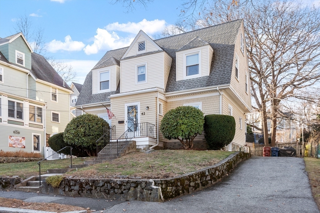 Property Photo:  42 York Terrace  MA 02176 