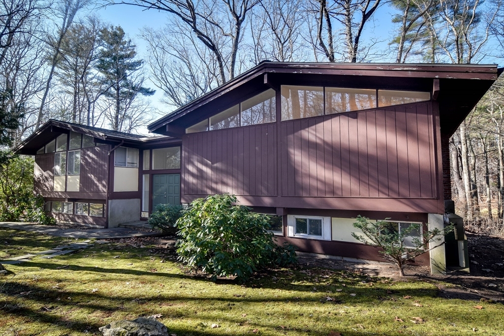 Property Photo:  29 Indian Ridge Road  MA 01760 