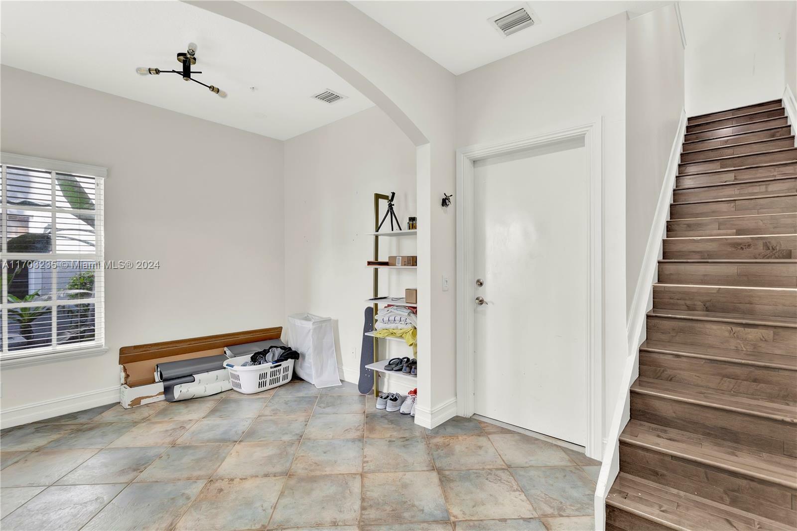 Property Photo:  440 NE 2nd Ave 29  FL 33301 