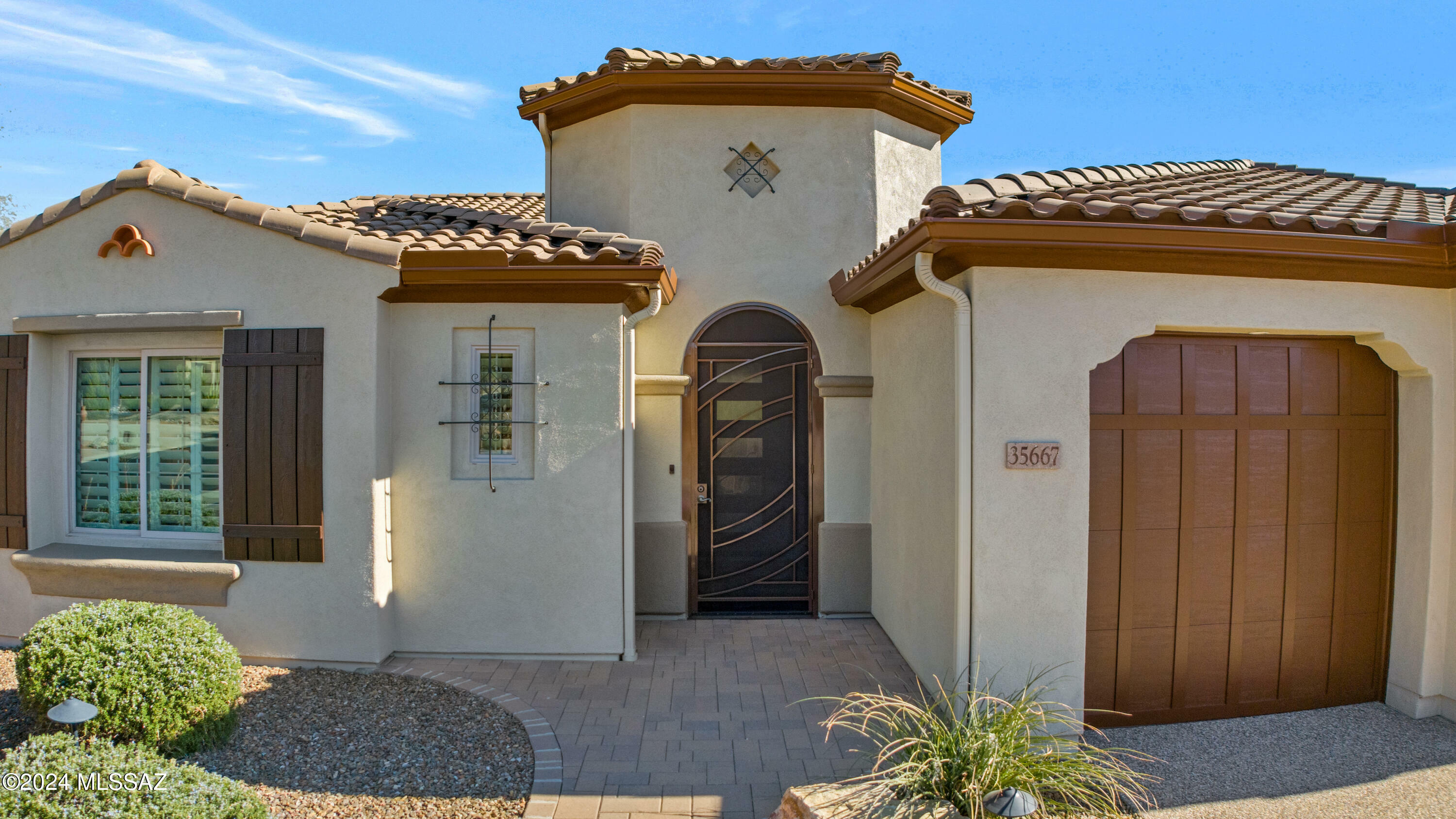 Property Photo:  35667 S Lemon Rock Court  AZ 85739 