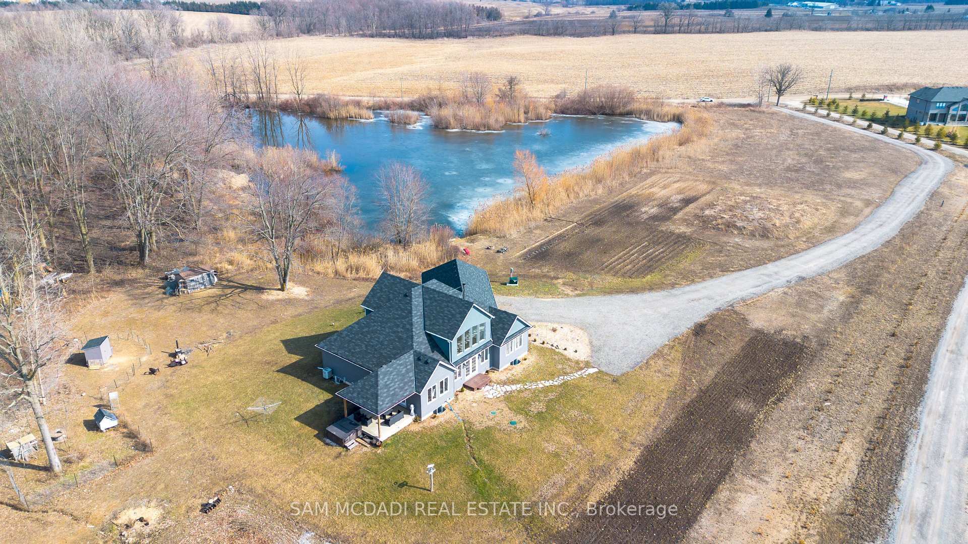 Photo de la propriété:  15165 Whittaker Road  ON N0L 2J0 
