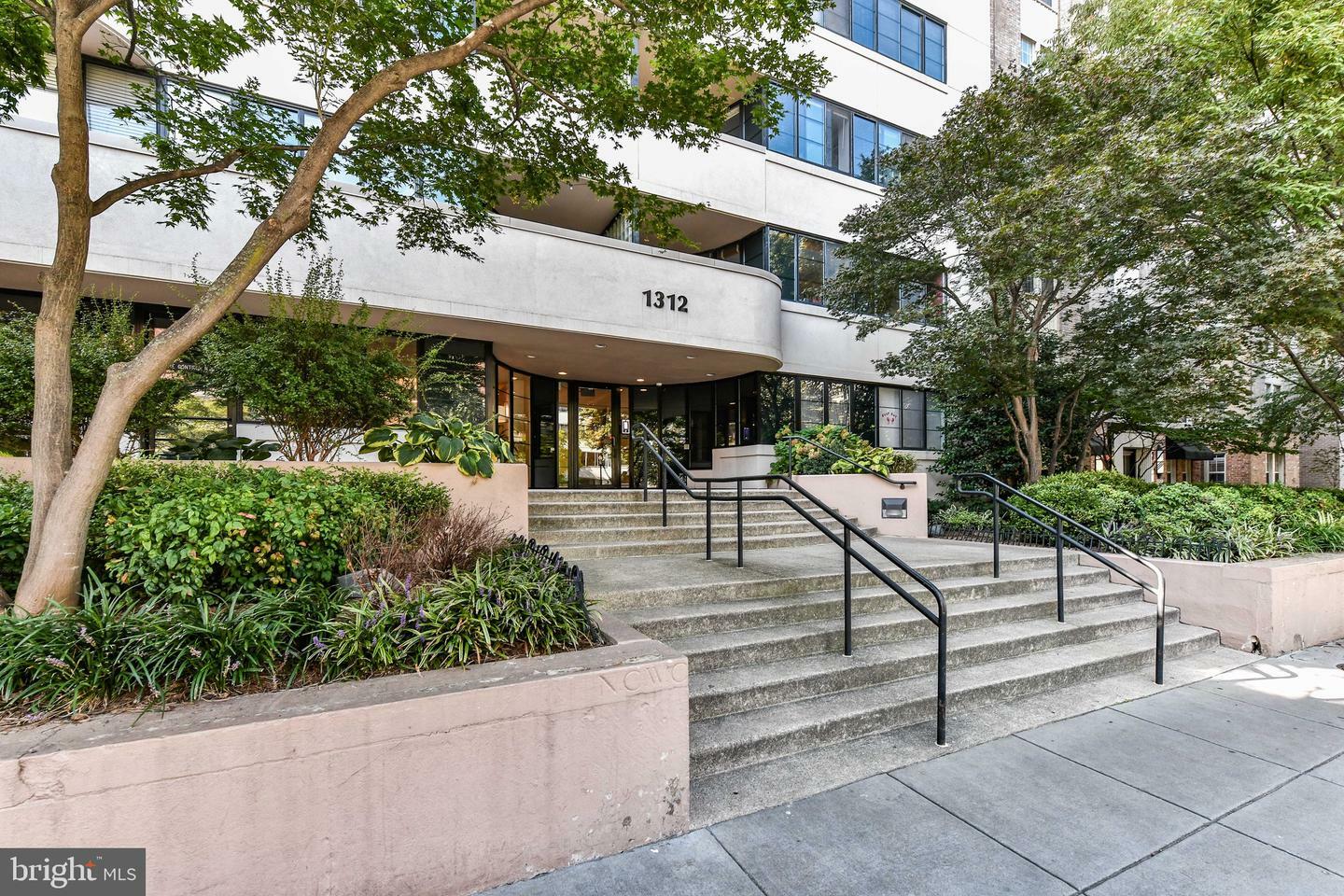 Property Photo: 1312 Massachusetts Avenue NW 610 DC 20005