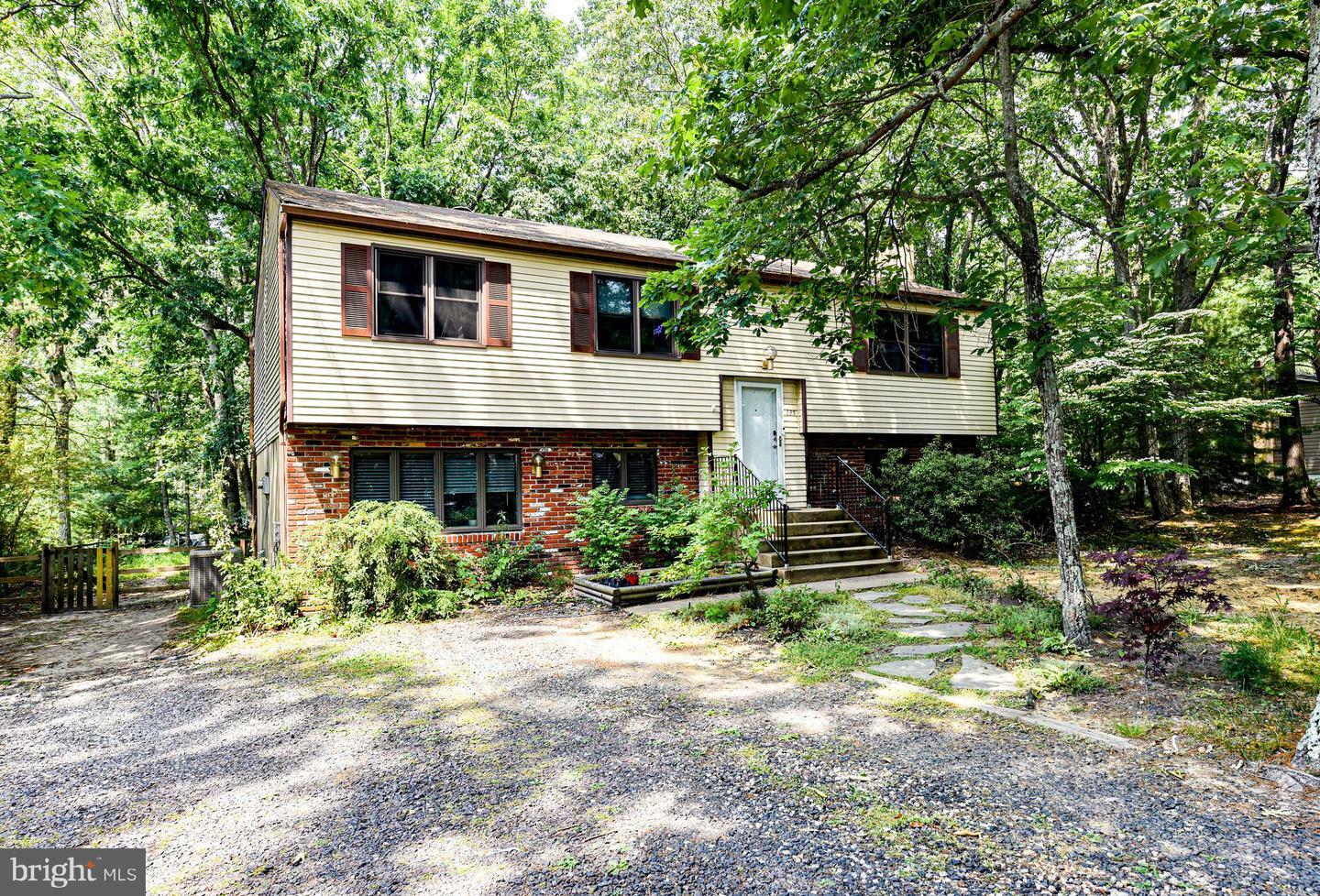 Property Photo:  225 Crest Road  NJ 08053 