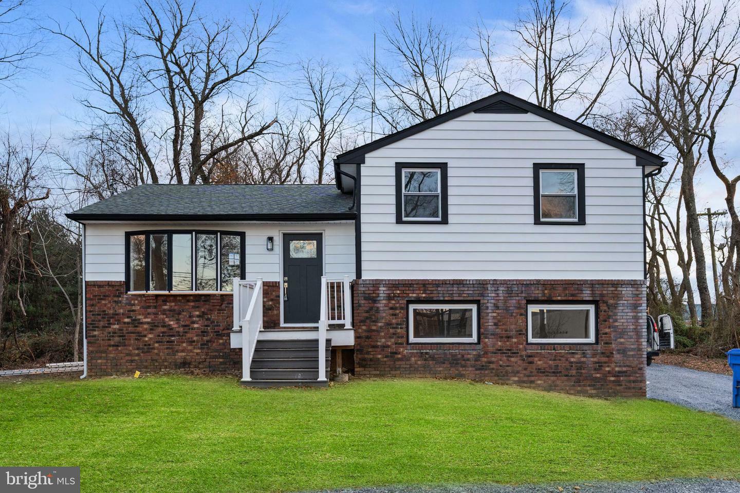 Property Photo:  333 Ward Avenue  NJ 08505 