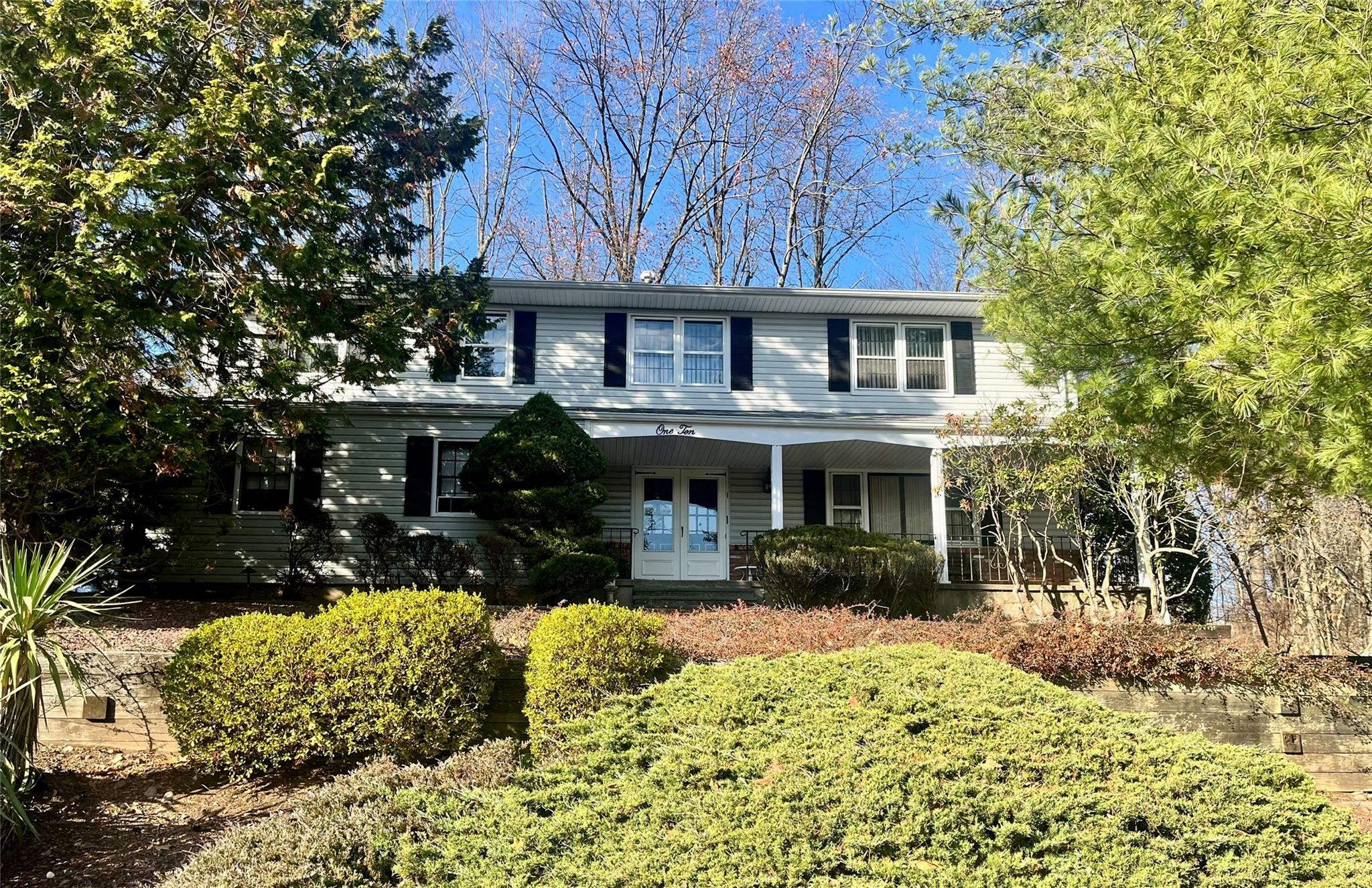 Property Photo:  110 Princeton Drive  NY 10983 