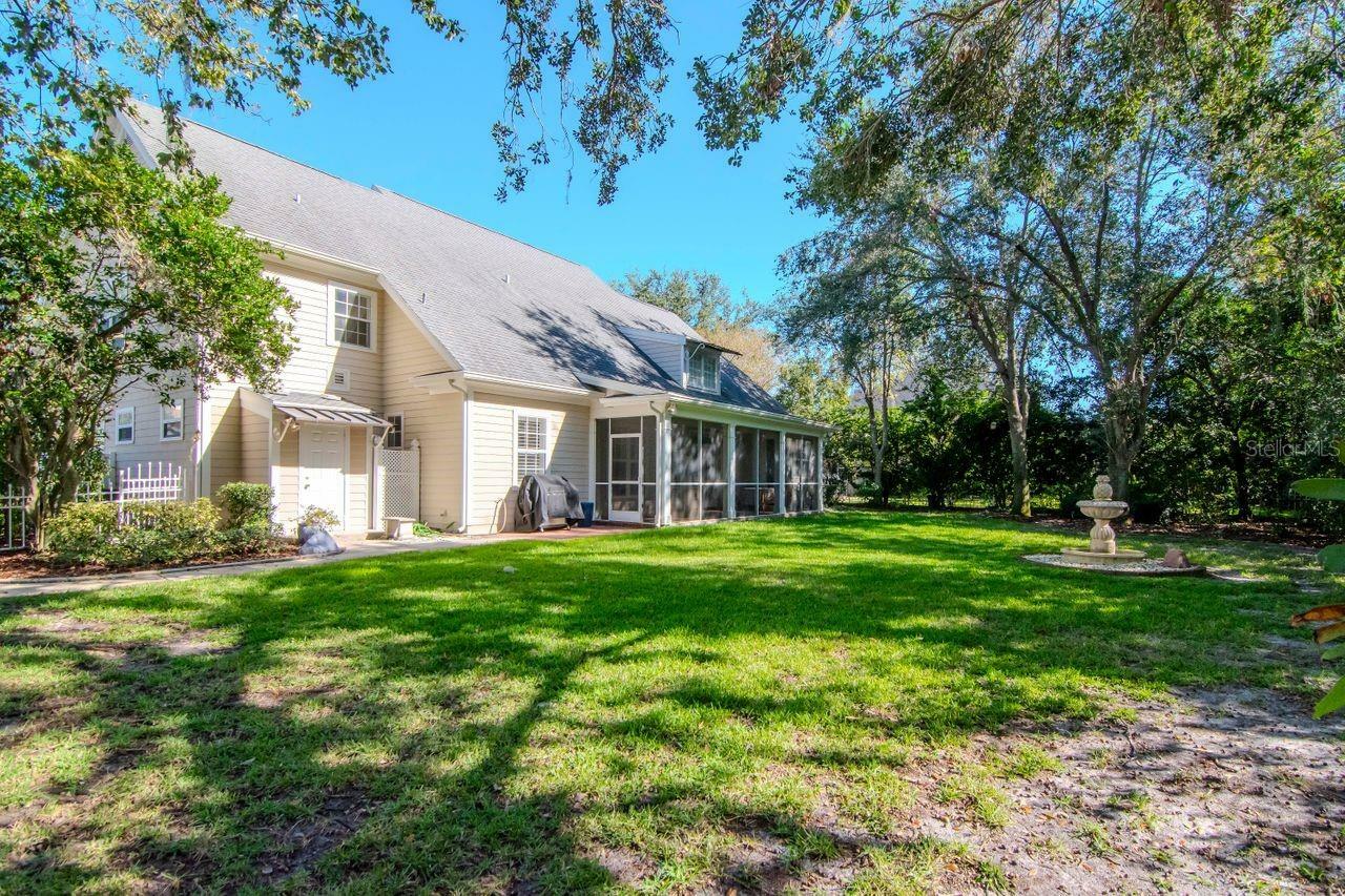 Property Photo:  29508 Chapel Park Drive  FL 33543 