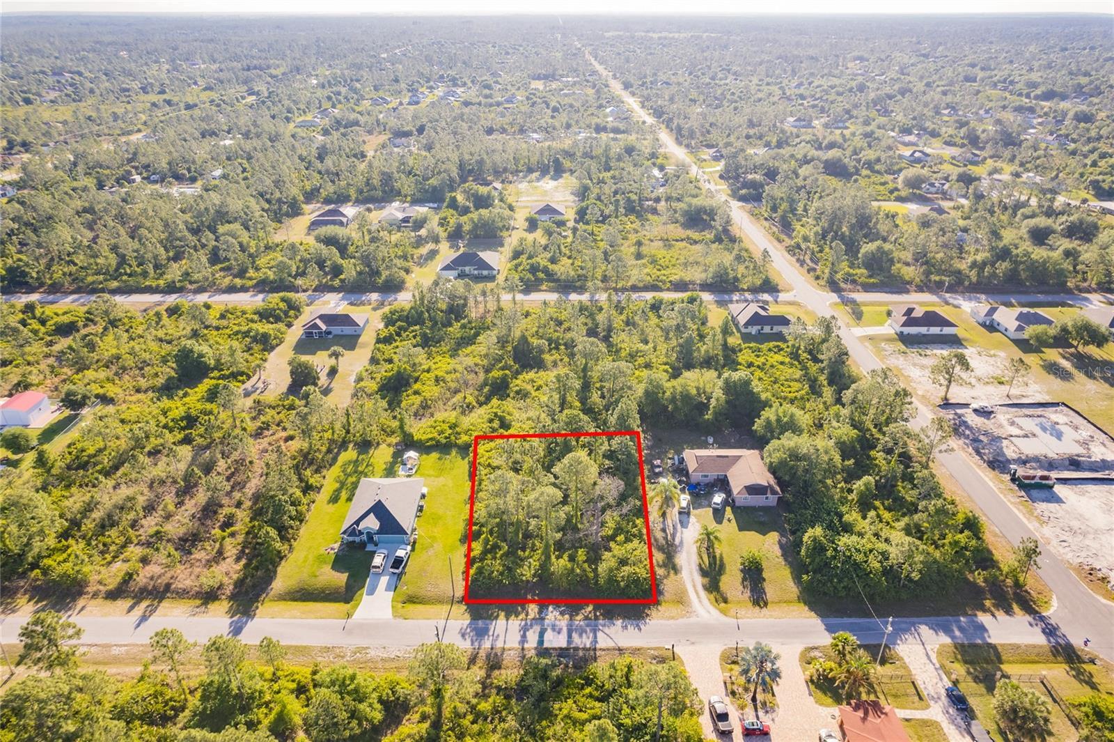 Property Photo: 904 Poinsettia Avenue FL 33972
