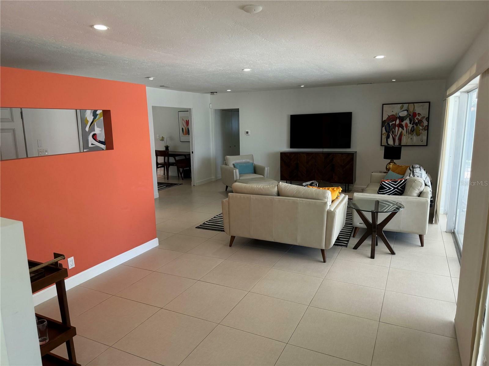 Property Photo:  518 Bird Key Drive  FL 34236 