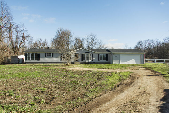 10707 US Highway 31  Berrien Springs MI 49103 photo