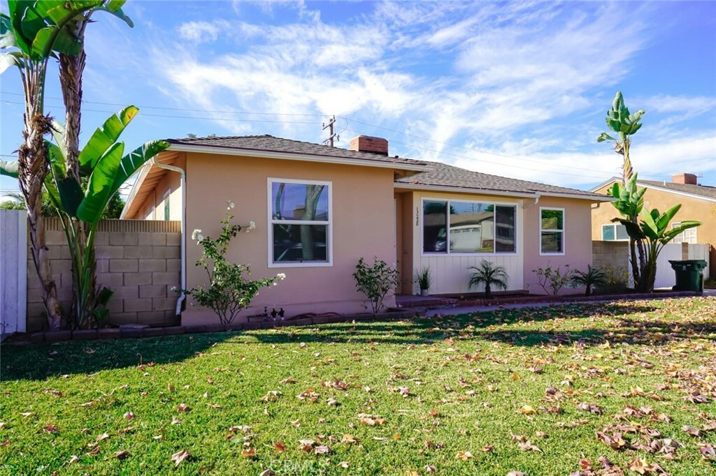 Property Photo:  13228 Foxley Drive  CA 90602 