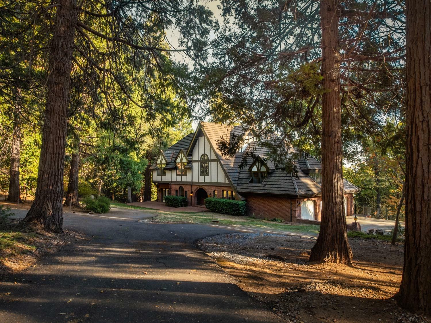 Property Photo: 3961 Seven Ridges Road CA 95709