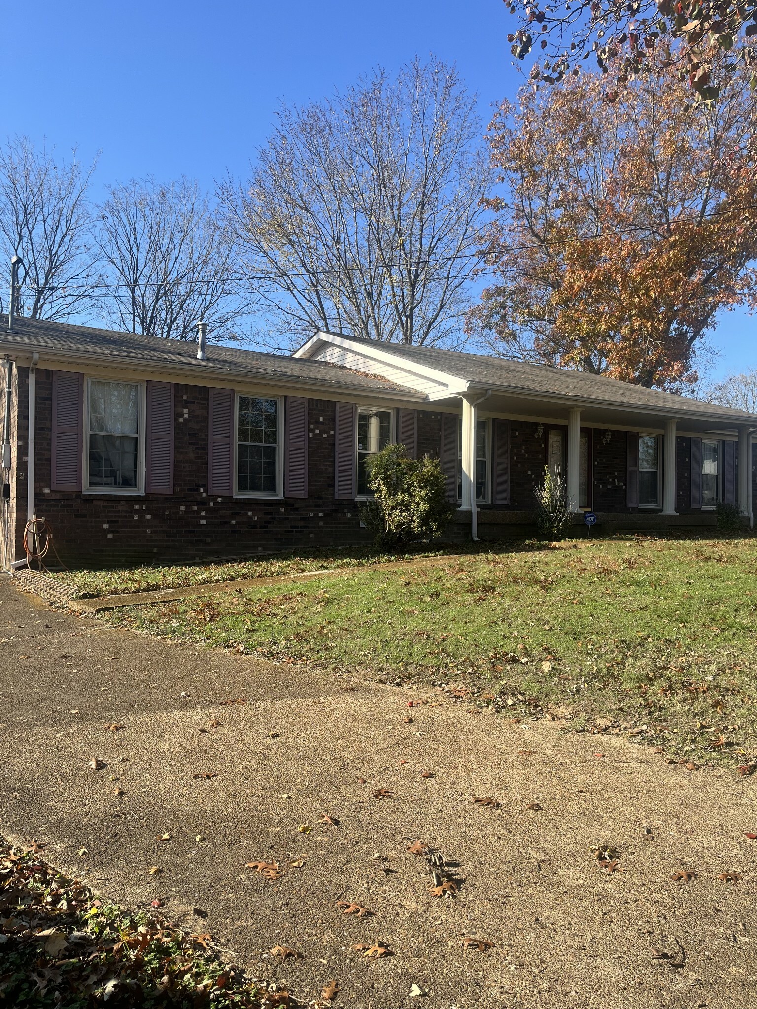 Property Photo:  512 Saint Paul Ct  TN 37076 