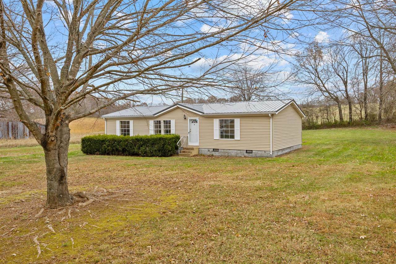 Property Photo:  672 Whickerville Road  KY 42746 