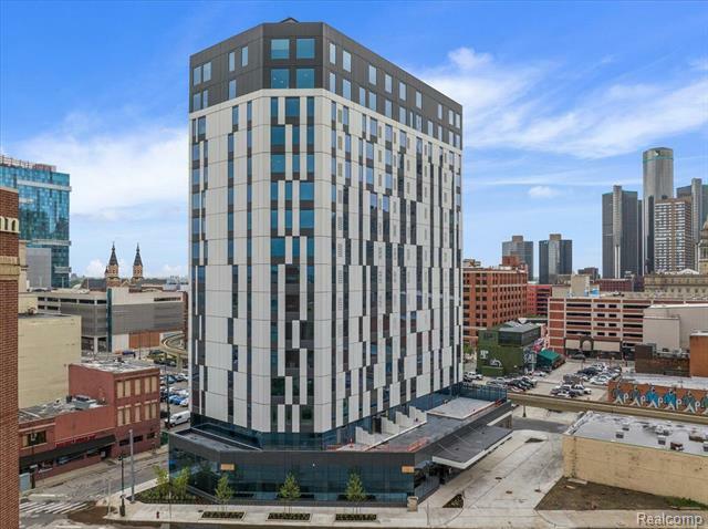 Property Photo:  330 Gratiot Avenue 1502  MI 48226 