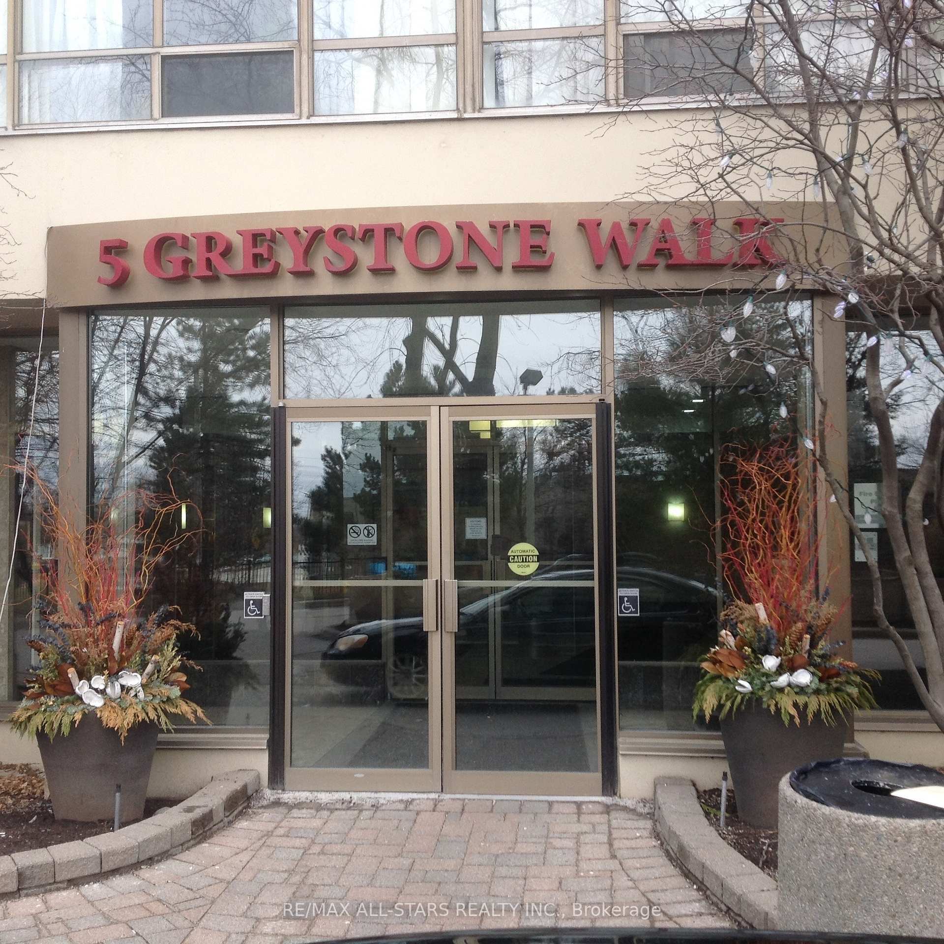 5 Greystone Walk Dr 1216  Toronto ON M1K 5J5 photo