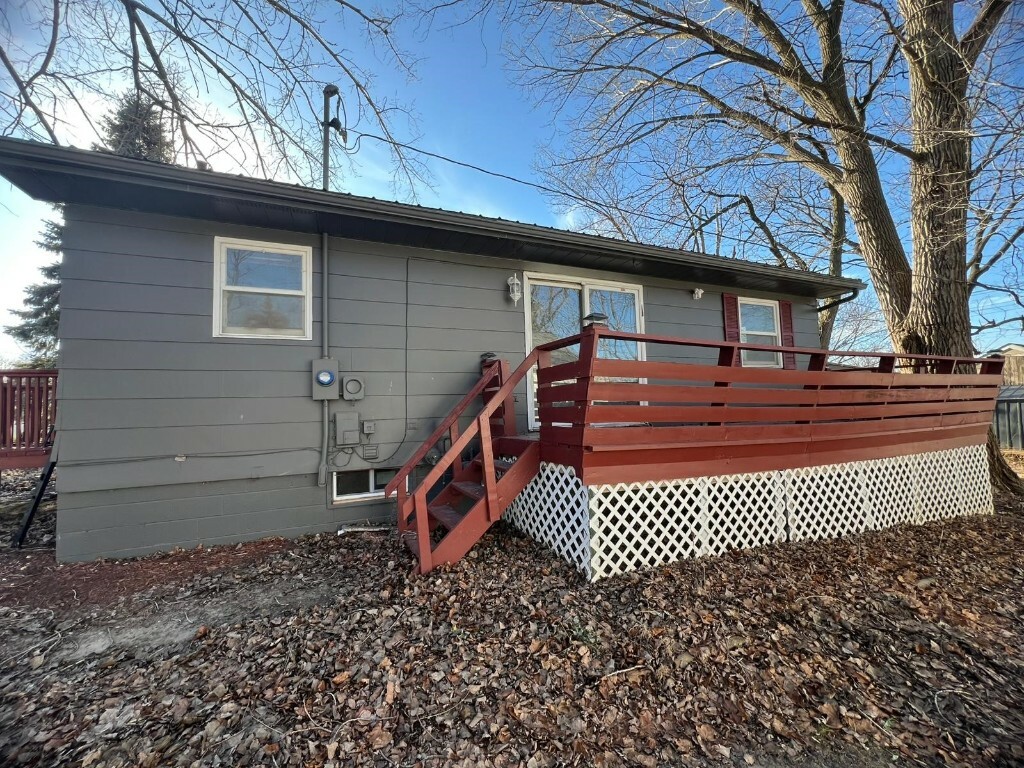 Property Photo:  716 2nd Avenue SW  IA 50662 