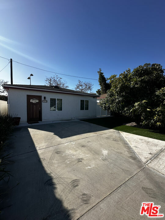 Property Photo:  4063 Charles Ave B  CA 90232 