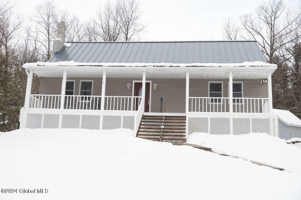 Property Photo:  3020 Skyline Drive  NY 12306 