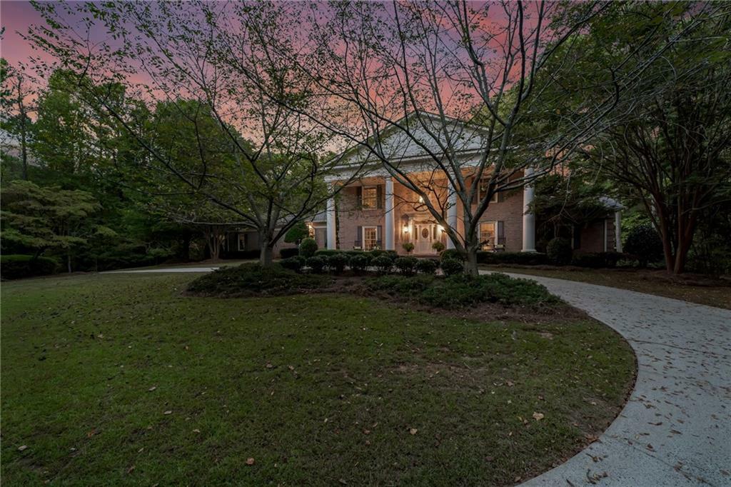 Property Photo:  1397 Squire Lane  GA 30041 