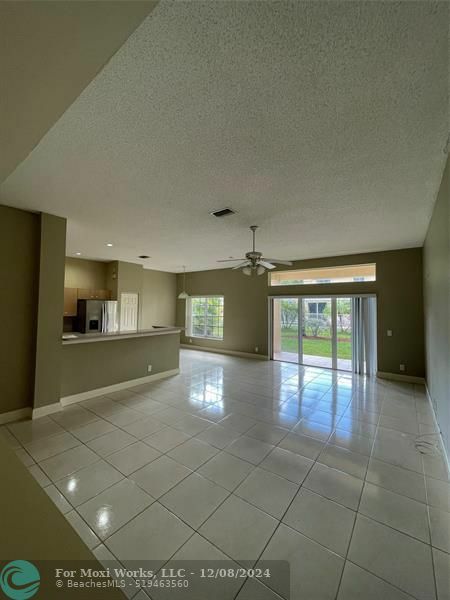 Property Photo:  4146 Staghorn Ln  FL 33331 