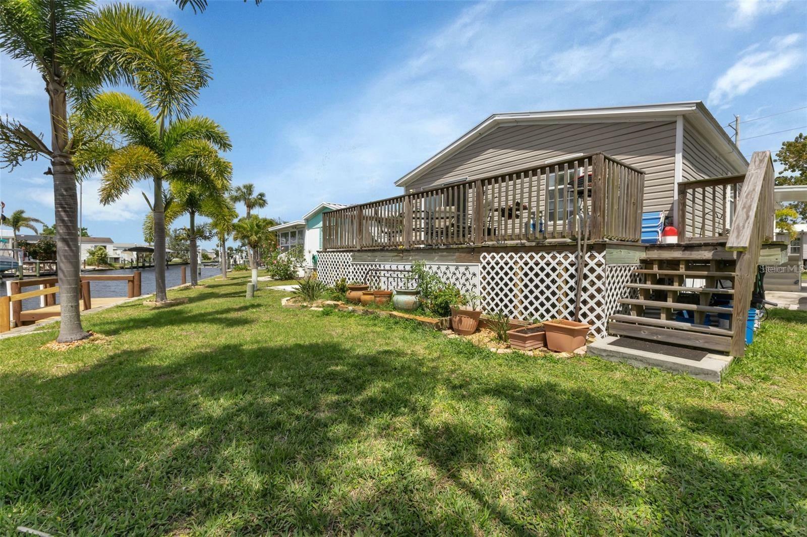 Property Photo:  3127 Bayside Parkway  FL 33982 