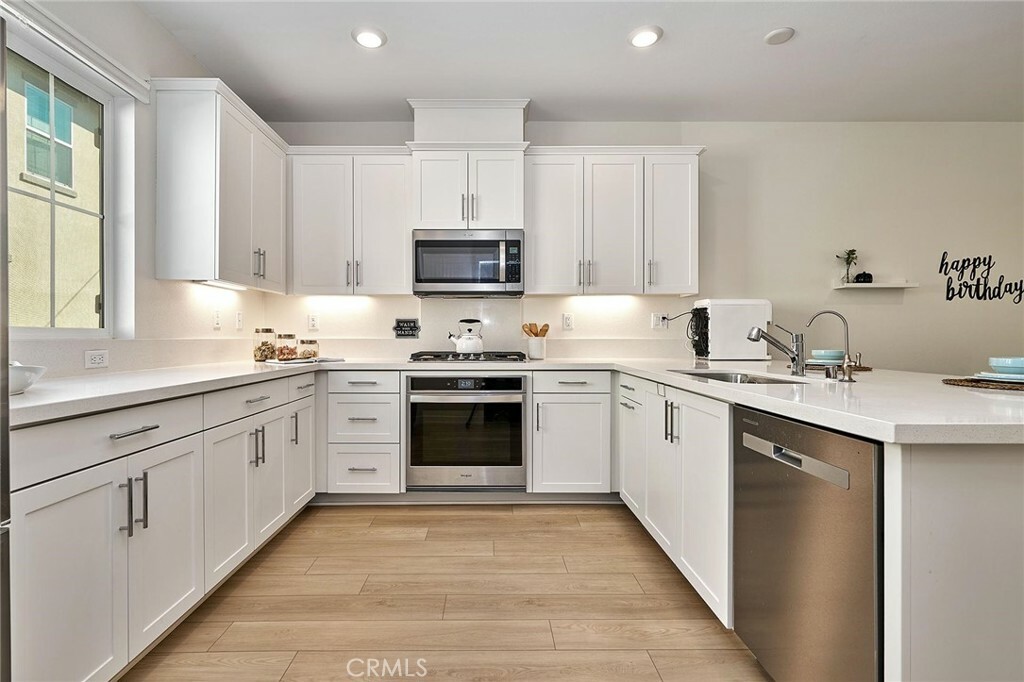 Property Photo:  22319 Lily Court  CA 90502 