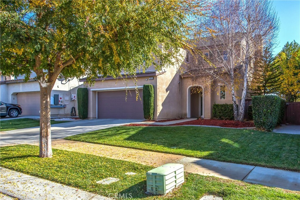 Property Photo:  36853 Bay Hill Drive  CA 92223 