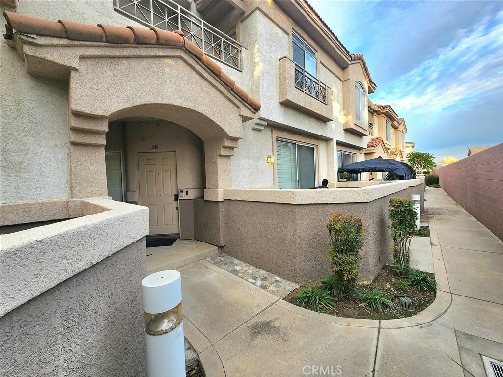 Property Photo:  912 N Turner Avenue 58  CA 91764 