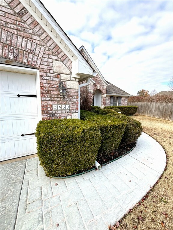 Property Photo:  3530 Bayham Place  AR 72704 