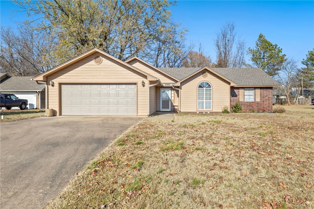 Property Photo:  303 Cordes Drive  AR 72761 