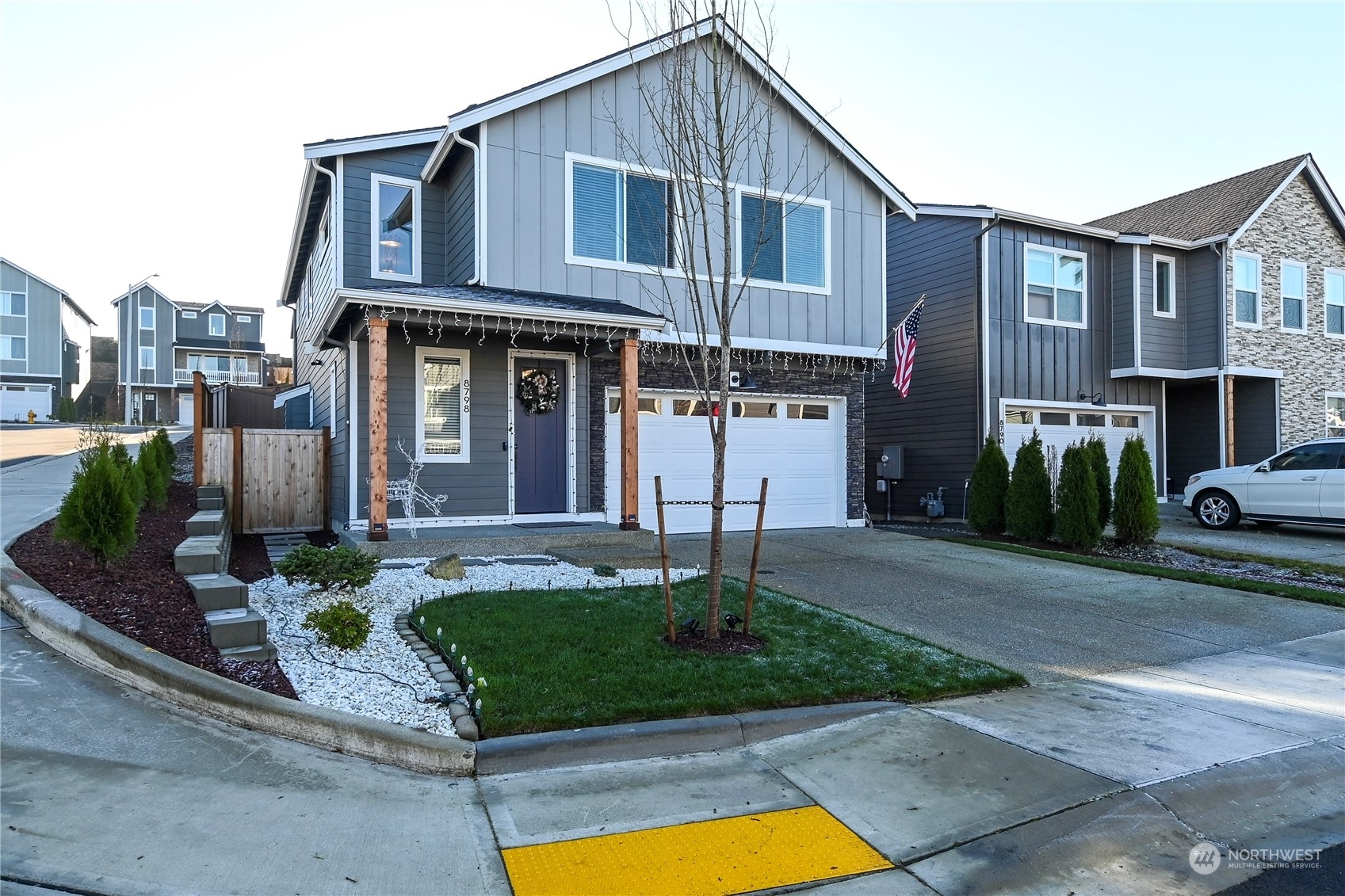 Property Photo:  8798  69th Street NE  WA 98270 