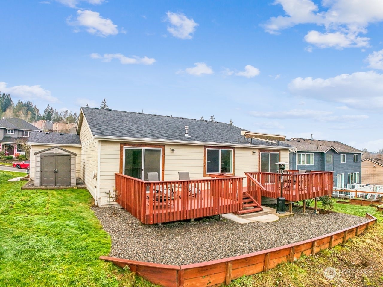 Property Photo:  10906  168th Avenue E  WA 98391 