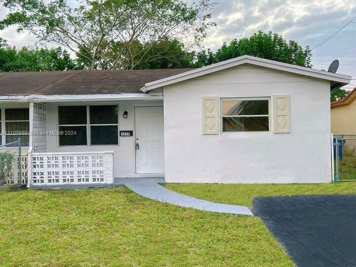 1235 NW 58th Ave  Lauderhill FL 33313 photo