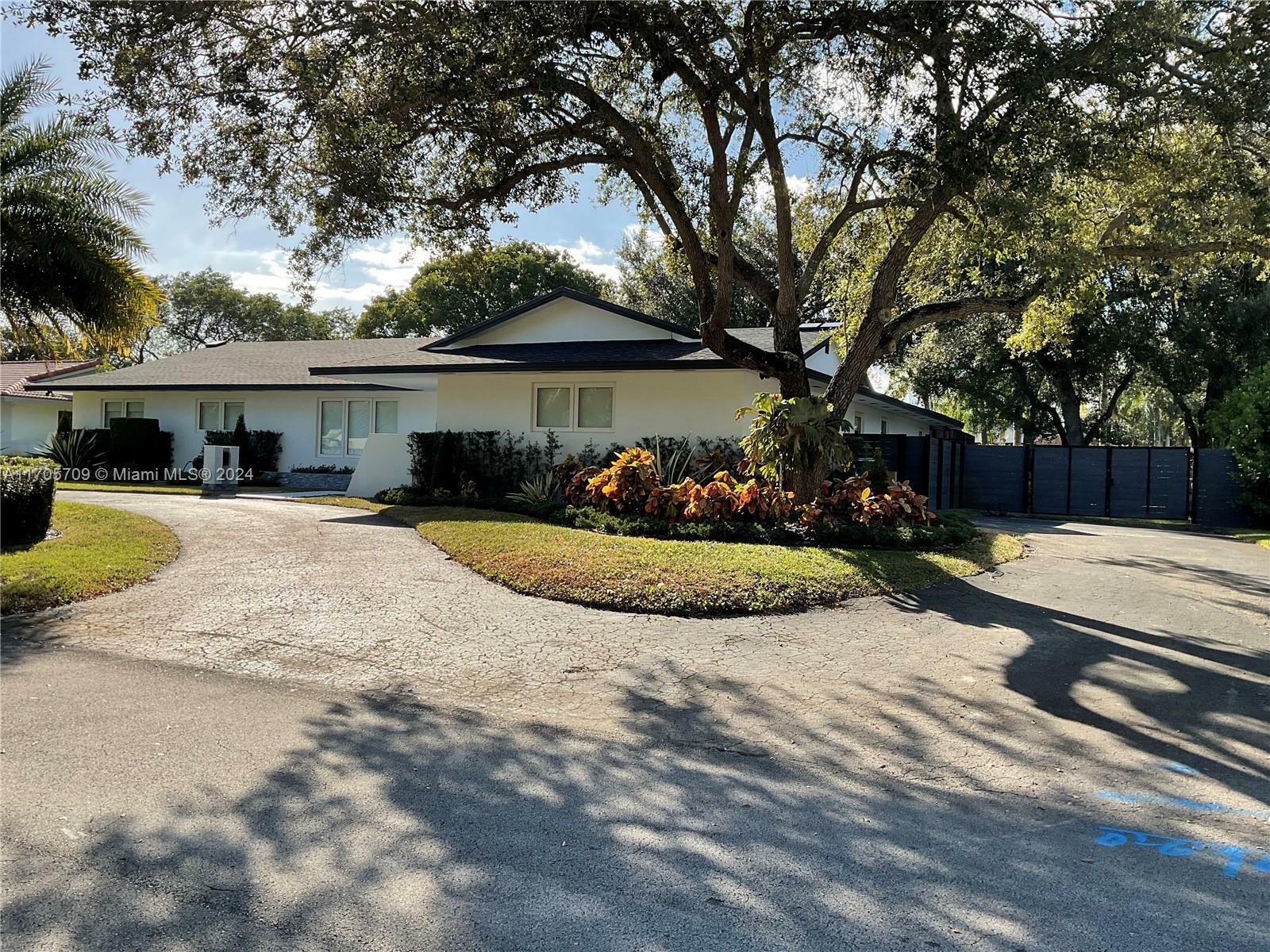 Property Photo:  16924 SW 80th Ct  FL 33157 