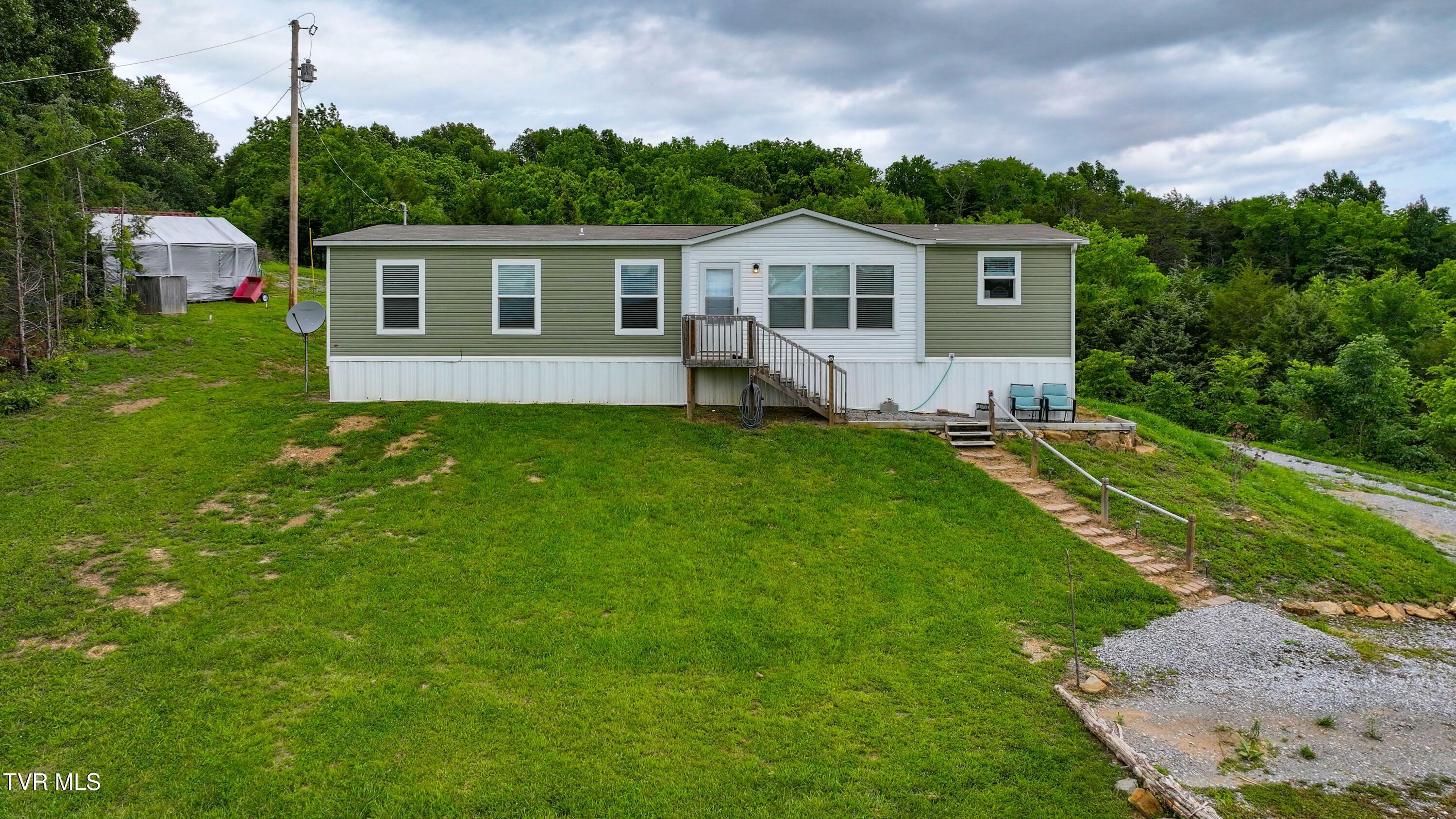 Property Photo: 290 Smith Hollow Road TN 37743