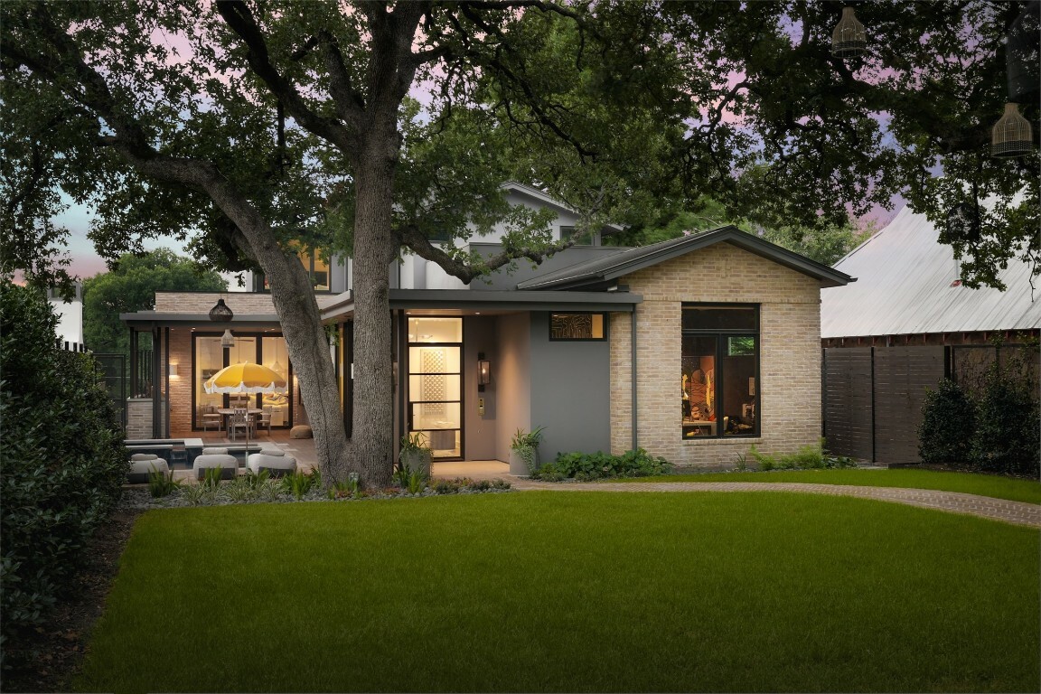 Property Photo:  2311 Quarry Road  TX 78703 