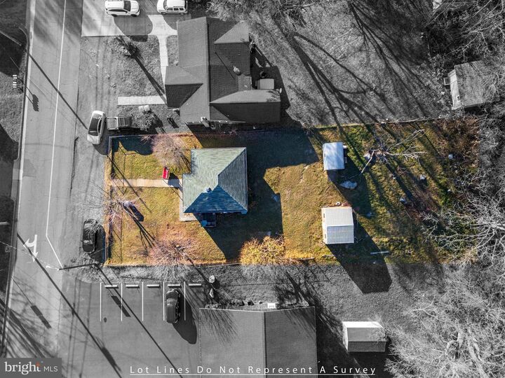 Property Photo:  608 Hawkins Street  VA 22801 