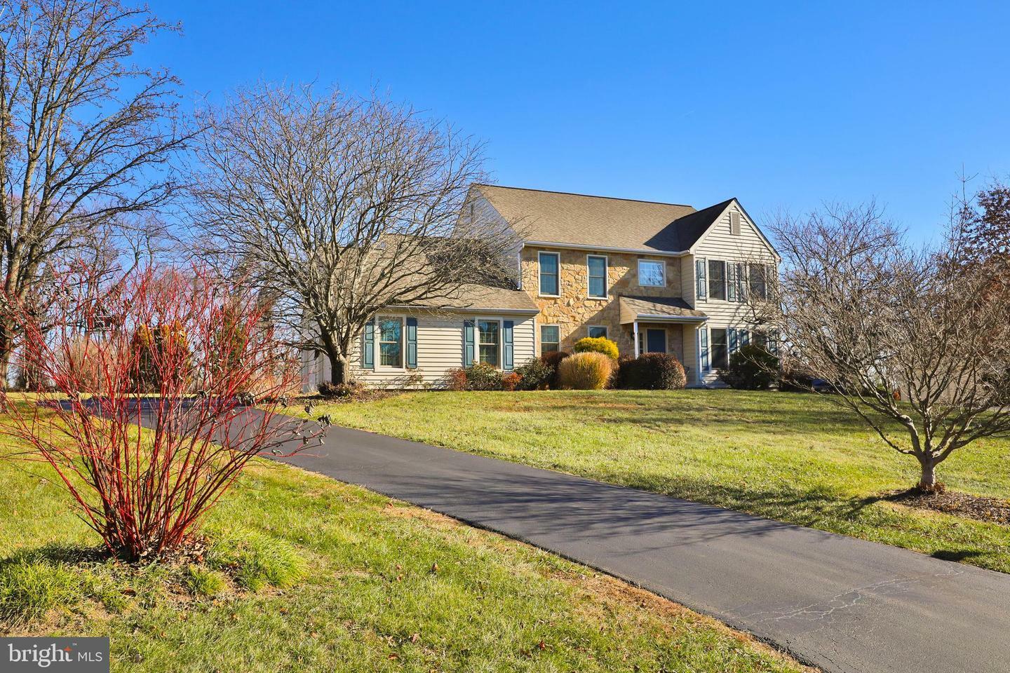 Property Photo:  161 Ridgeview Drive  PA 19465 