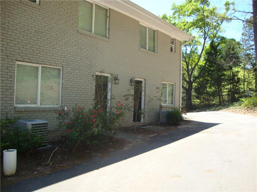 Property Photo:  2451 Peachwood Circle NE 3  GA 30345 