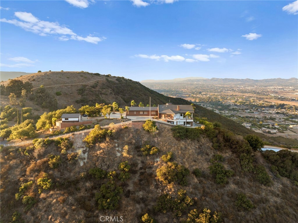 Property Photo: 42600 Pradera Way CA 92590