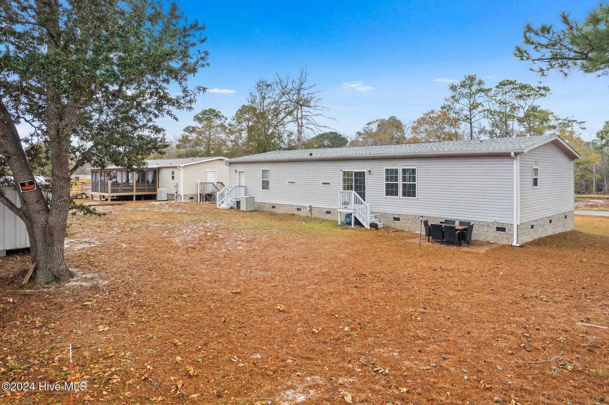 Property Photo:  2186 Lakeside Avenue SW  NC 28462 