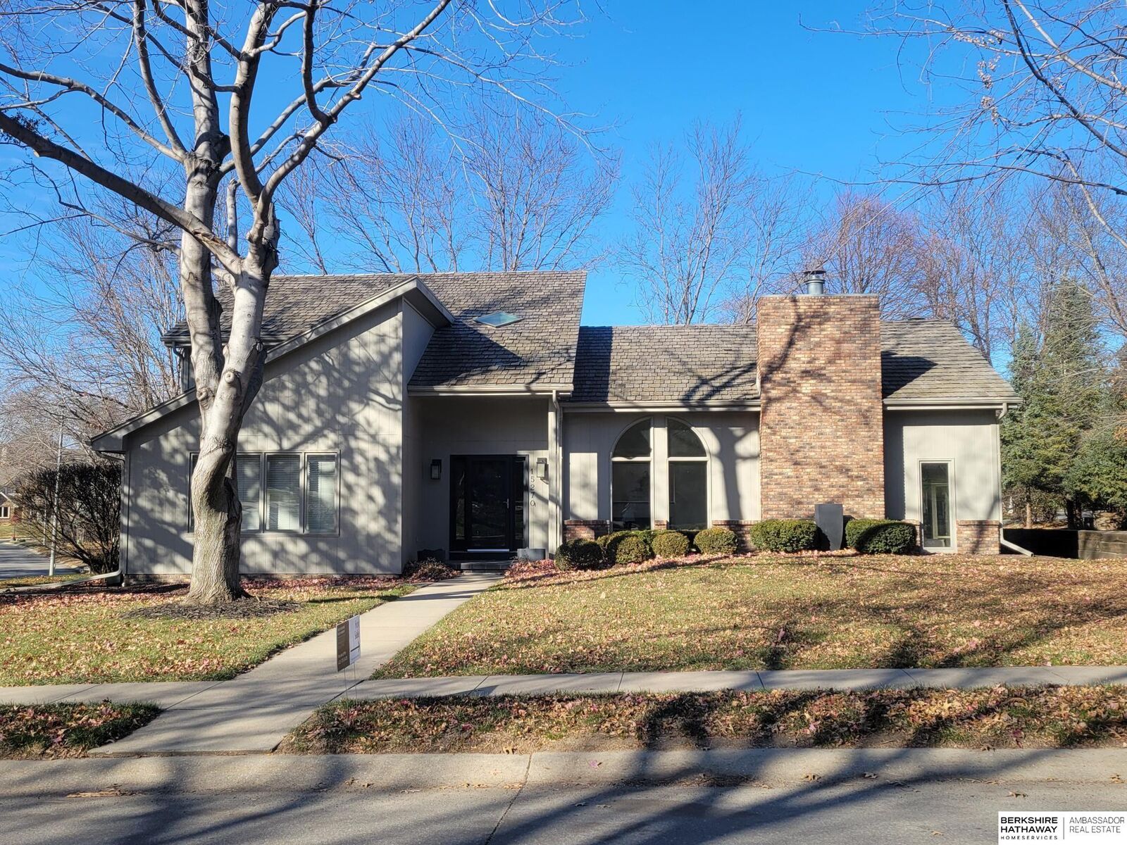 Property Photo:  15270 Pine Street  NE 68144 