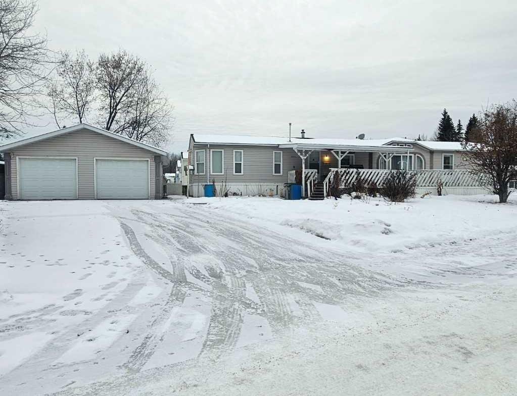 Property Photo:  4001 6A Avenue  AB T7E 1X9 