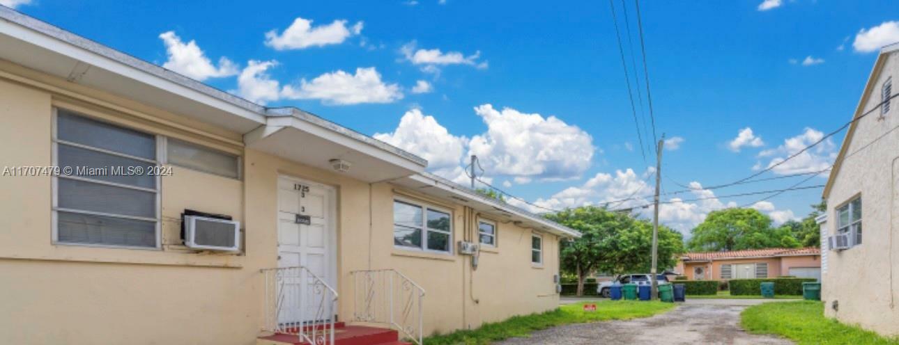 Property Photo:  1725 NW 59th St  FL 33142 