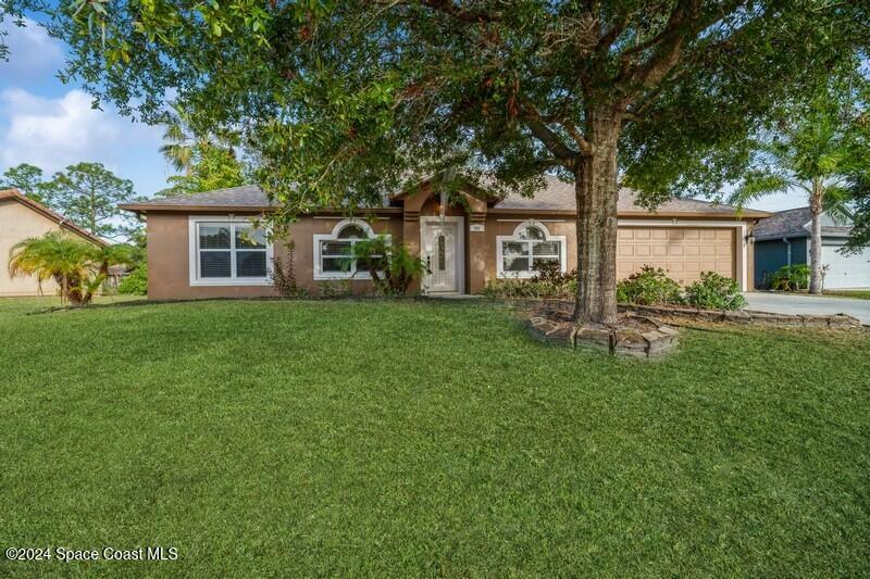 701 Ballon Terrace SE  Palm Bay FL 32909 photo